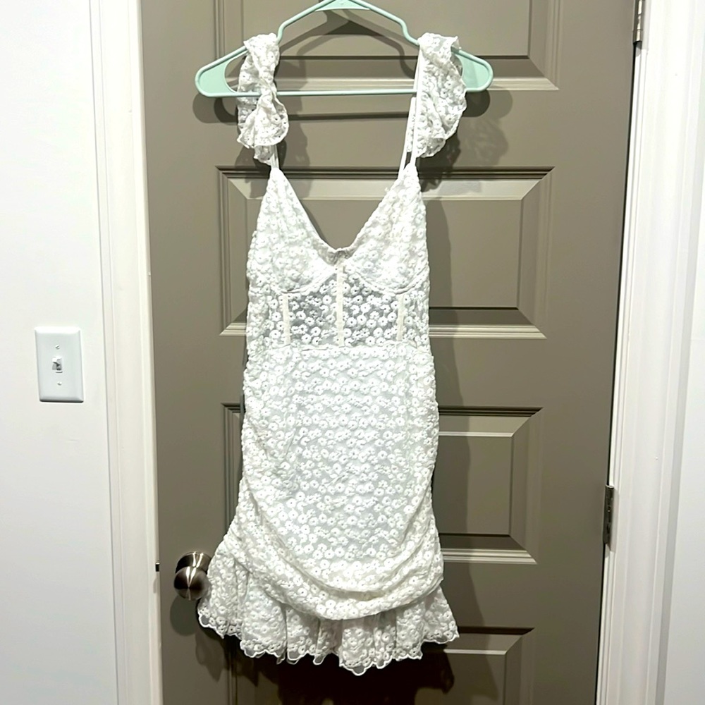 Selfie Leslie white mini dress